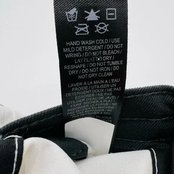 NIKE LEGACY 91 ATHLETIC HAT WHITE AND GRAY WITH OCTOPUS EMBROIDERED ON FRONT - Picture 9 of 12